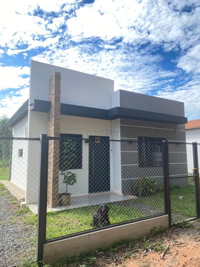Casa + Terreno por Cheroga Pora Luque Cañada Garay 