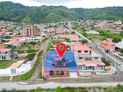 CASA EN VENTA SOBRE CIRCUNVALACIÓN ALTURA DEL KM 7,5 A SACABA 
