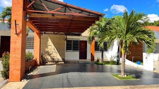  ¡CASA EN VENTA ZONA NORTE! 