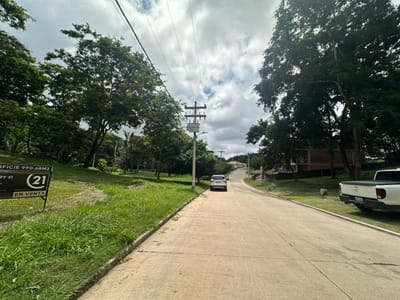 TERRENO EN VENTA EN CONDOMINIO URUBO GOLF