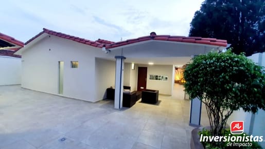 AMPLIA Y ACOGEDORA CASA EN VENTA
