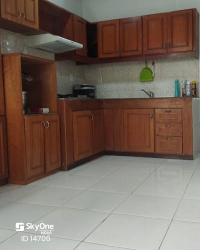 ALQUILO OFICINA A MEDIA CUADRA DE LA AV. CARLOS ANTONIO LOPEZ 