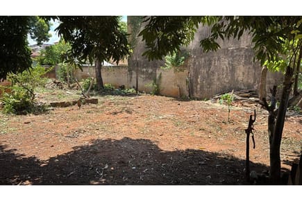 VENDO TERRENO EN FERNANDO DE LA MORA Z/ SUR!!