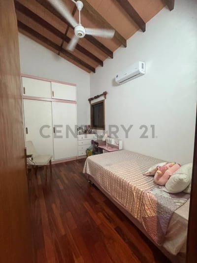Venta de Casa en Fernando de la Mora, Central