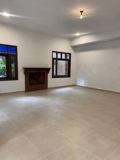 ALQUILO ZONA GOETHE. US. 3.200 - 4 habitaciones en Condominio - Bo. San Jorge