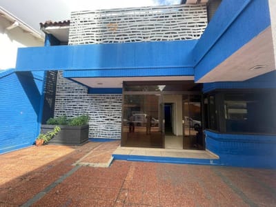 Alquilo Propiedad Comercial