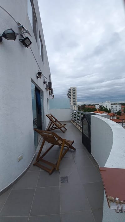 Duplex Amoblado con balcón en Alemana y Beni