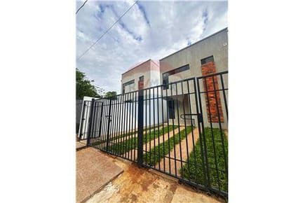 VENDO DUPLEX EN CAPIATA