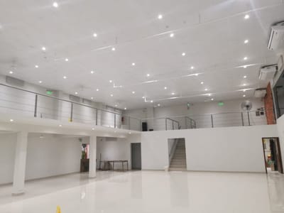 ALQUILO SALÓN COMERCIAL EN LUQUE BARRIO CAMPO GRANDE