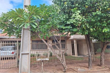 Vendo propiedad a 2 cuadras de Avda. Aviadores
