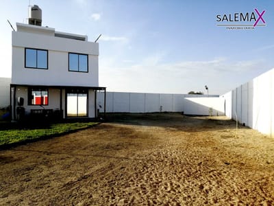 LINDA CASA CON PISCINA EN VENTA – LA MARIPOSA - LOS EJIDOS - PIURA