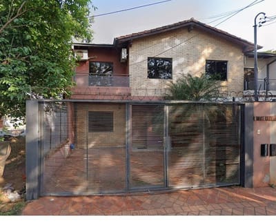 Alquilo duplex remodelado zona canal 13 lambare