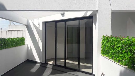 1 de RBLA, 1dorm 40m2, terraza18m2, cochera, baulera, bajos gastos comunes