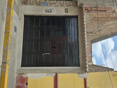 Alquilo local comercial en Alfonso Ugarte 954