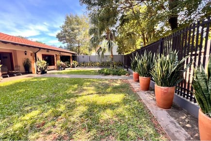 Casa-Venta-Ybapuvu esq Mangales, Luque, Central