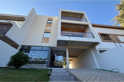 ALQUILO DEPARTAMENTO PREMIUM EN LAMBARÉ ✨