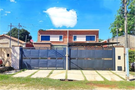 VENDO DUPLEX CON PISCINA EN MARIANO BARRIO CONCORDIA