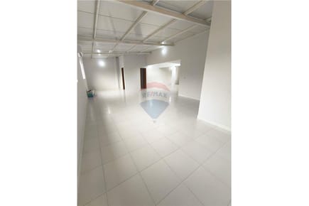 ALQUILER LOCAL COMERCIAL 