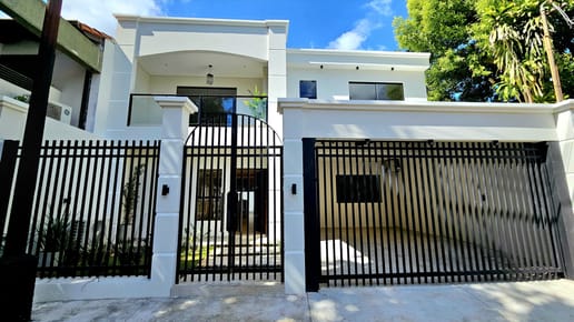 Vendo exclusiva residencia en San Vicente.