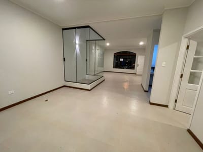 CASA A ESTRENAR. ZONA NORTE. COND. LOS MANGALES
