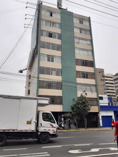JESUS MARIA. AV. ARENALES – VENDO OFICINAS