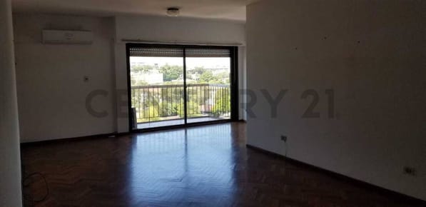 Alquilo depto de 3 dormitorios en el Centro de Asuncion 