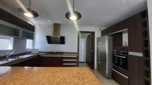 ALQUILER EN URUBO CONDOMINIO LAGUNA MAGGIORE