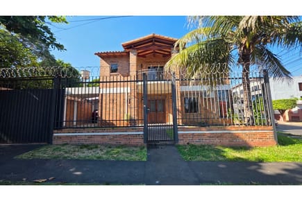 Residencia-Venta-Luque, Central