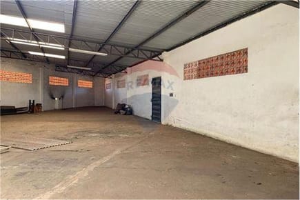 VENDO DEPOSITO EN BARRIO SAN PABLO