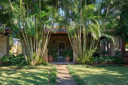 HERMOSA PROPIEDAD DE 2920 M2 EN VENTA EN ÑEMBY