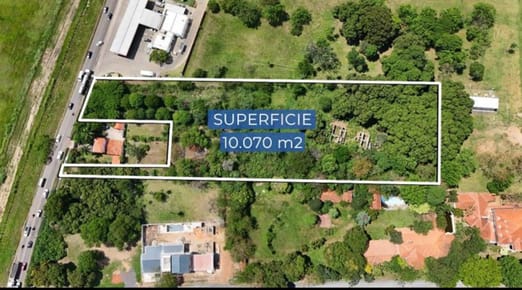 VENDO IMPORTANTE PROPIEDAD FRENTE AL AEROPUERTO