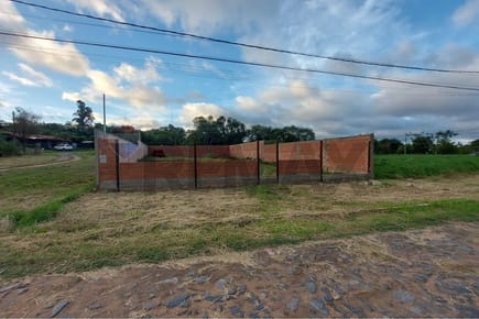 TERRENO EN VENTA – LAURELTY, SAN LORENZO - 420m2