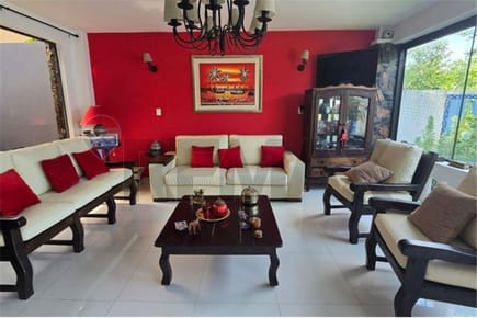 VENDO AMPLIA CASA SAN LORENZO BARCEQUILLO