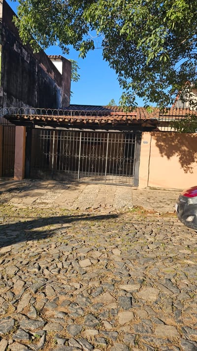 CASA EN VENTA — BARRIO VIRGEN DEL HUERTO