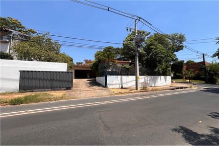 CASA ALQUILER ASUNCION LOS LAURELES