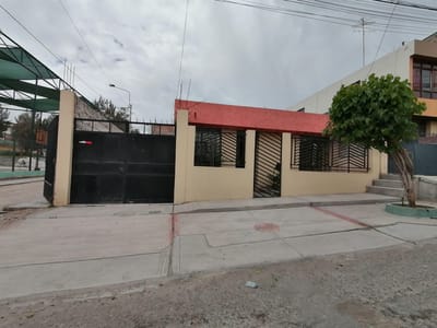 Vendo casa muy bien ubicada en Alto libertad , Cerro Colorado