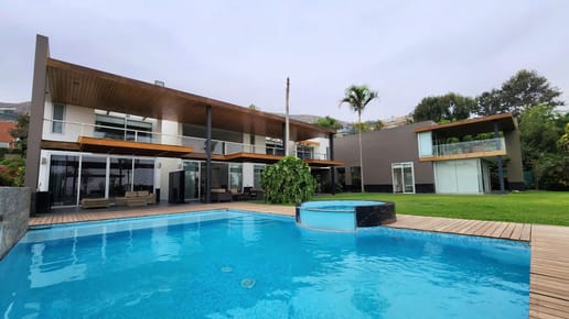 Venta  | Residencia De Lujo Y Exclusividad En Casuarinas 