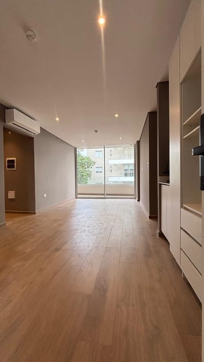 Alquilo Departamento en Villa Morra | 2 Suites | Cochera | Gs. 6.800.000