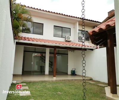 CASA EN VENTA POR EL REMANSO II