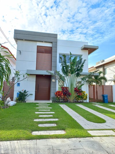 En Alquiler | Amplia Casa En Condominio Bosques De La Colina 