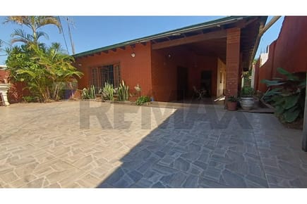 Casa en Ñemby