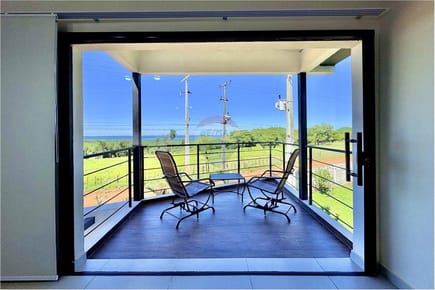 VENDO CASA EN ALTOS CON VISTA AL LAGO
