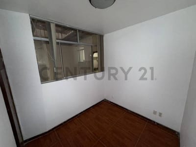 VENTA DE DEPARTAMENTO EXCELENTE UBICACIÓN DE 146M2