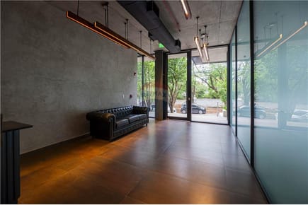 DEPARTAMENTO TIPO LOFT EN EL EJE CORPORATIVO