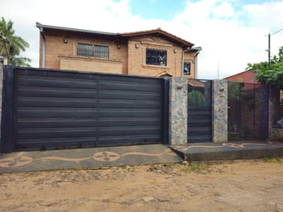 Casa - Venta - Fernando De La Mora, Paraguay