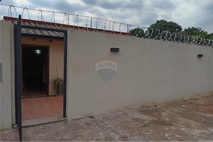 VENDO CASA EN SAN LORENZO BARRIO SAN ISIDRO