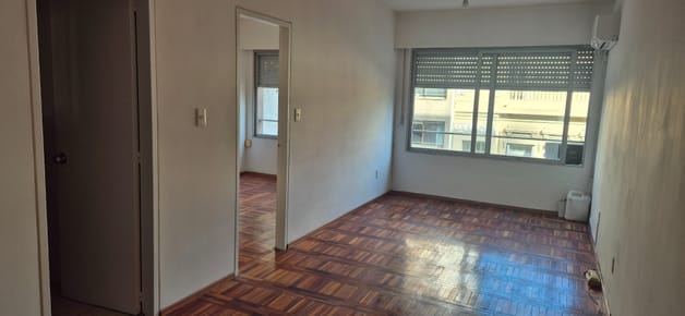 Dueño Vende O Alquila Apto En El Centro