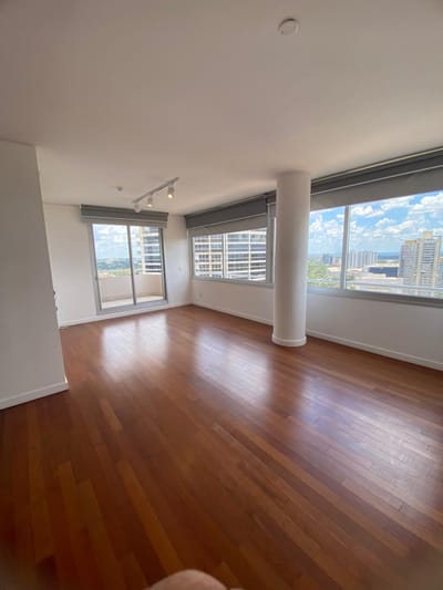 ALQUILO DEPARTAMENTO DE 3 HABITACIONES EN SKY TOWER