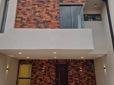VENDO DUPLEX DE 3 DORMITORIOS EN BARRIO SAN VICENTE