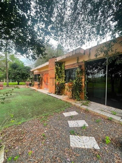 Vendo casa quinta en Villeta